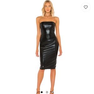 Norma Kamali Strapless Knee Length Dress in Black Foil